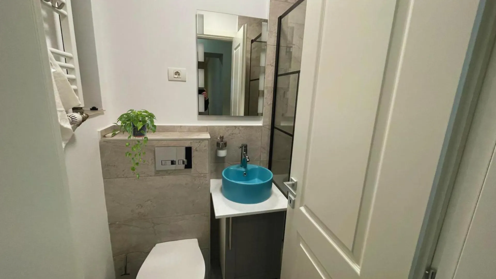 Apartman Central Chic Studio In Bukarest Románia